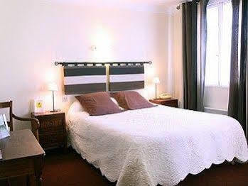 De La Nivelle Hotel Saint-Pee-sur-Nivelle Luaran gambar