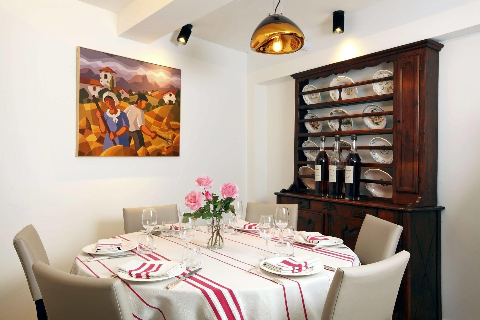 De La Nivelle Hotel Saint-Pee-sur-Nivelle Luaran gambar